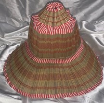 Vintage Folding Straw  Hat With Original Box Granny Core Box Has Some Da... - $23.76