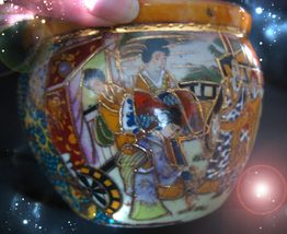 Haunted Antique Vase 900,000X Changing Luck Royal Golden Royal Magick - £78.76 GBP