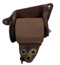 2007-2014 Lincoln Navigator Left Side 5.4L Engine Mount LH OEM - $59.35