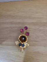 Flower Gold Rhinestone Designer Brooch - £15.82 GBP