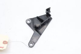 01-07.5 CHEVROLET SILVERADO 2500HD 6.6L BATTERY CABLE BRACKET E0390 image 5
