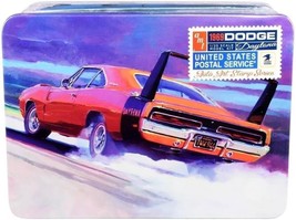 AMT 1969 Dodge Charger Daytona (USPS Stamp Series Collector Tin) 1:25 Scale Mode - £36.68 GBP