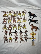 Vintage Cowboys &amp; Indians Native Americans Colorful Plastic Soldiers Lot... - £23.19 GBP