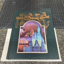 Vintage Walt Disney World Book Hardcover Collectible - £10.99 GBP
