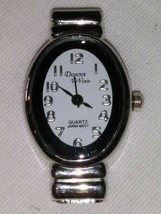 LADIES DONNA VIVIAN WATER RESISTANT QUARTZ FACE OF WATCH JAPAN MOVT - $88.40 CAD