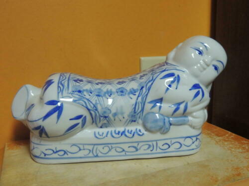 Chinese Porcelain Pillow Figurine Opium Headrest Blue White Post 1940 Vi... - $24.74
