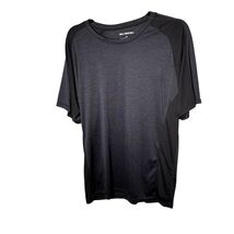 Real Essentials Mens Size XL Colorblock Athletic T-Shirt Heathered Black... - $129.93 MXN