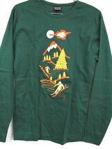 Authentic VTG 70s Career Club T-Shirt M Green Downhill Ski Motif NWOT USA - $63.31