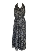 Queen&#39;s Family Grey White Lined Sleeveless Long Maxi Dress Size S - £23.25 GBP