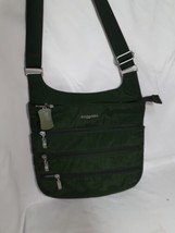 Baggallini Big Zipper  Bag Dark Green Nylon Crossbody Bag, Pockets. EUC - £26.60 GBP