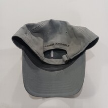Under Armour RN#96510 Gray Back Strap With Buckle Baseball Cap Hat image 6