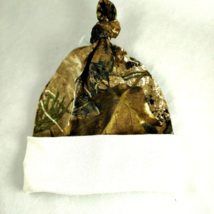 Little Hunter Camoflage Infant Knot Hat Size Medium Realtree NWT Fall Le... - $5.89