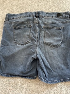 Women's Celebrity Pink Shorts Size 16 Item image 7