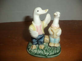 Dad Goose Telling Son A Story - $14.99