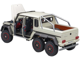 Mercedes Benz G63 AMG 6x6 Designo Diamond White with Carbon Accents 1/18 Model C - $313.99