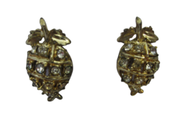 Vintage 1950s earring set screw back gold tone strawberry w paste rhinestones 1&quot; - £11.67 GBP