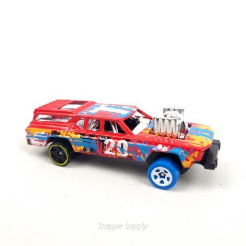 2015 Mattel Hot Wheels Cruise Bruiser Diecast 1/64 Red - $8.12