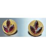 Vintage Faux Garnet Triple Crystals Woven Clip On Earrings Gold Tone 1940s - $463.34 MXN