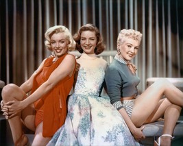 Marilyn Monroe Betty Grable Lauren Bacall How To Marry A Millionaire 5x7 Photo - £6.18 GBP