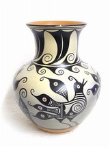 Santo Domingo 13.5&quot; LRG Polychrome Vase Pottery Handbuilt by Thomas Tenorio - £2,713.57 GBP