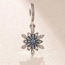 2015 Winter Release 925 Sterling Silver Crystalized Snowflake Dangle Charm  - £13.81 GBP