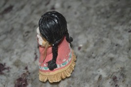 VTG 1994 Enesco Friends of The Feather  “She Who Cares A Lot”  115630 Figurine - £7.82 GBP