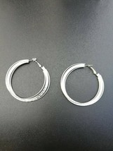 Three Hoop with Two Smooth and One Flat Spiral Silver Design Earring - £6.83 GBP