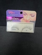 Salon Perfect DRAMATIC Black Press-On Self Adhesive False Lashes 45 Vint... - $9.95
