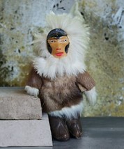 Authentic Vintage Native Inuit Eskimo Doll Made in Alaska Approx 7&quot; - £39.46 GBP