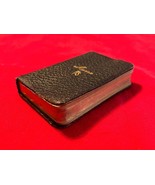 Vintage 1947 Gold Leaf Catholic Manna Pocket Size 3.5 x 2.5 Instructions... - €8,49 EUR