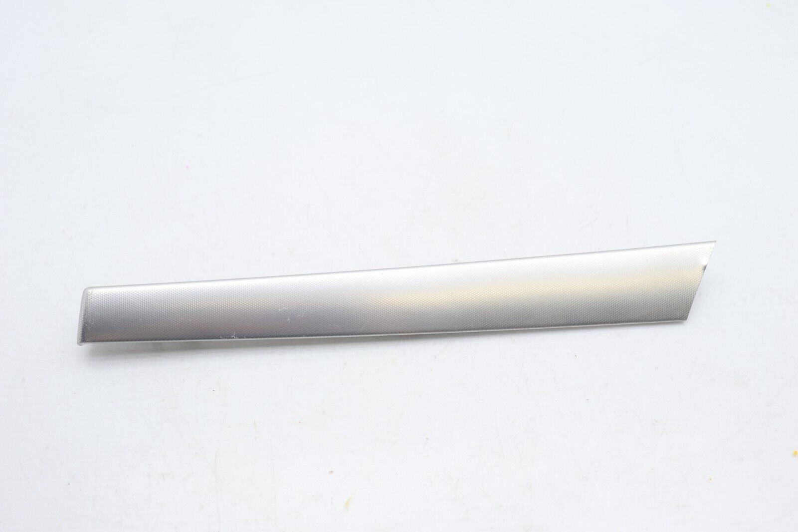 09-13 AUDI A3 8P REAR RIGHT PASSENGER SIDE DOOR TRIM MOLDING E1969 - $34.36