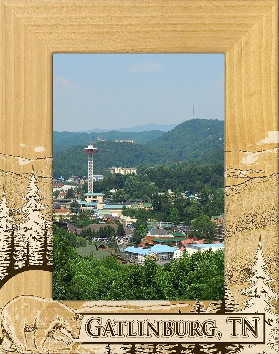 Gatlinburg Tennessee Sketch Laser Engraved Wood Picture Frame Portrait (... - $52.99