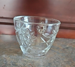 Vintage Star of David Prescut Small Dessert/ Berry Clear Glass Bowl/ Cup 3.75&quot; - £4.68 GBP