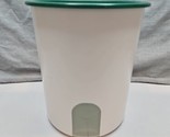 Tupperware Large Storage Container Nesting 2418B Green Lid - £9.76 GBP