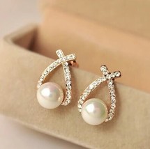 14K Gold Teardrop Pearl Earrings, Pearl Earrings, White Pearl Earrings, Teardrop - £21.03 GBP