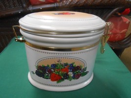 Great Collectible KNOTT&#39;S BERRY FARM  Ceramic Canister...#3 - $8.91