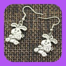 New Precious Bunny   Loves Carrots  Spring Earrings - $5.00