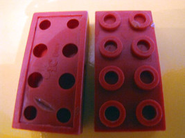 Vintage ITALOCREMONA PLASTIC CITY Constructions 2 Special Red Bricks Hol... - $13.04