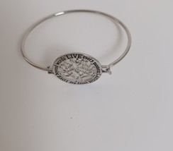 Silver Tone Live Love Laugh Tree Of Life Hook Bangle Bracelet - $101.07 MXN