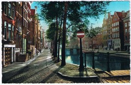 Netherlands Holland Postcard Old Amsterdam Voorburgwal - $2.96