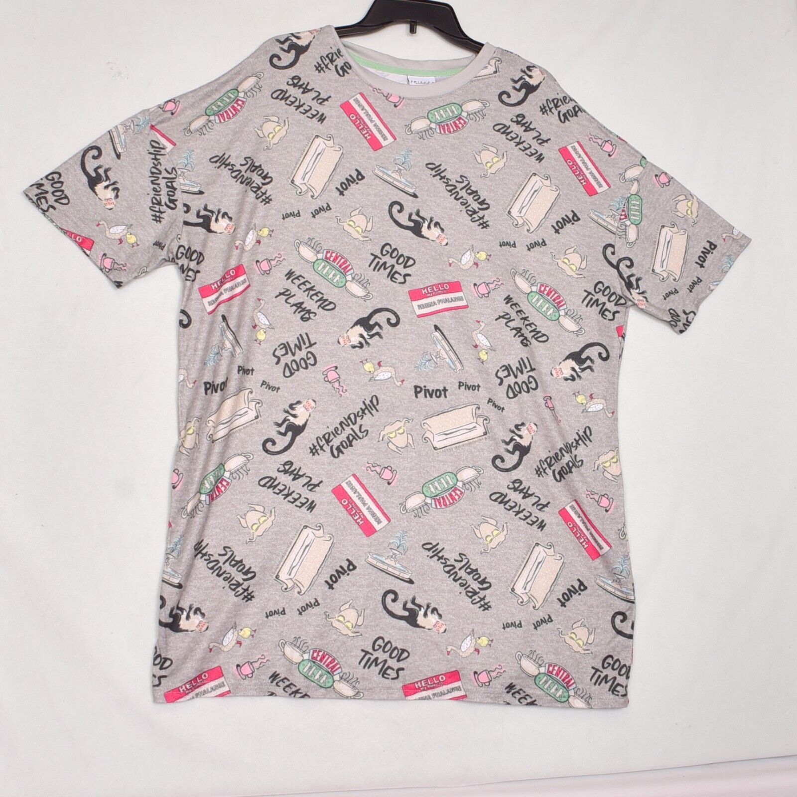 Friends TV Show Women&#39;s Sleep shirt Nightgown Size Medium - $12.93