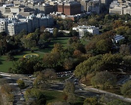 Aerial view of White House and Ellipse Executive Office Building Photo Print - £7.04 GBP+