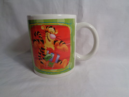 2006 Disney Winnie the Pooh &amp; Tigger Christmas Holiday Collectors Mug / Cup - £5.49 GBP