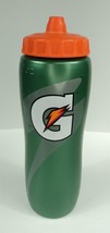 Gatorade #3 32 fl oz Orange &amp; Green Contour Squeeze Water Bottle - £6.88 GBP