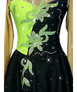 RHinestone Green and Black Figure Skating Dress Size Adult Small - $3,392.84 MXN