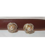 Nolan Miller Glamour Collection Pinwheel Faux Pearl Earrings IOB NOS - $64.86 CAD