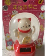 Maneki Neko cat Moving Toy Solar Power Good Luck Maneki Neko Moving - $536.75 MXN