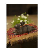 Vintage Reproduction Collectible Decorative Cast Iron Rabbit Figurine - $514.66 MXN