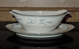 Harmony House Diana Fine Bone China Gravy Boat W/ Attached Underplate 3836 Japan - £23.73 GBP