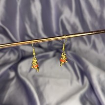 Vintage Disney Winnie the Pooh earrings￼ - $40.00